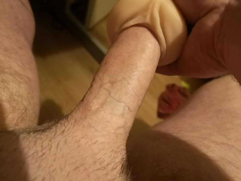 Kayınbiraderin amcığı olmasını dilemek picture