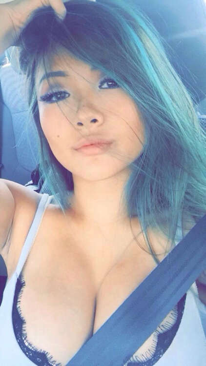 我渴望更多她！ picture