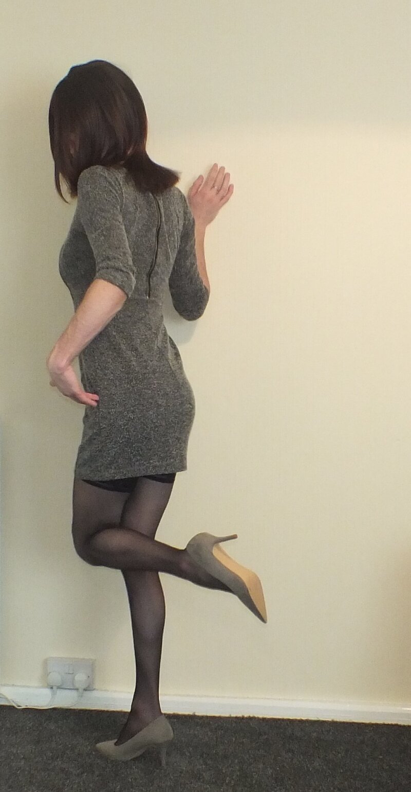 leggy posing in heels picture