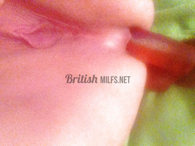 Fat arsed redhead british milf - bbw ginger mature loves things in her saggy ass picture