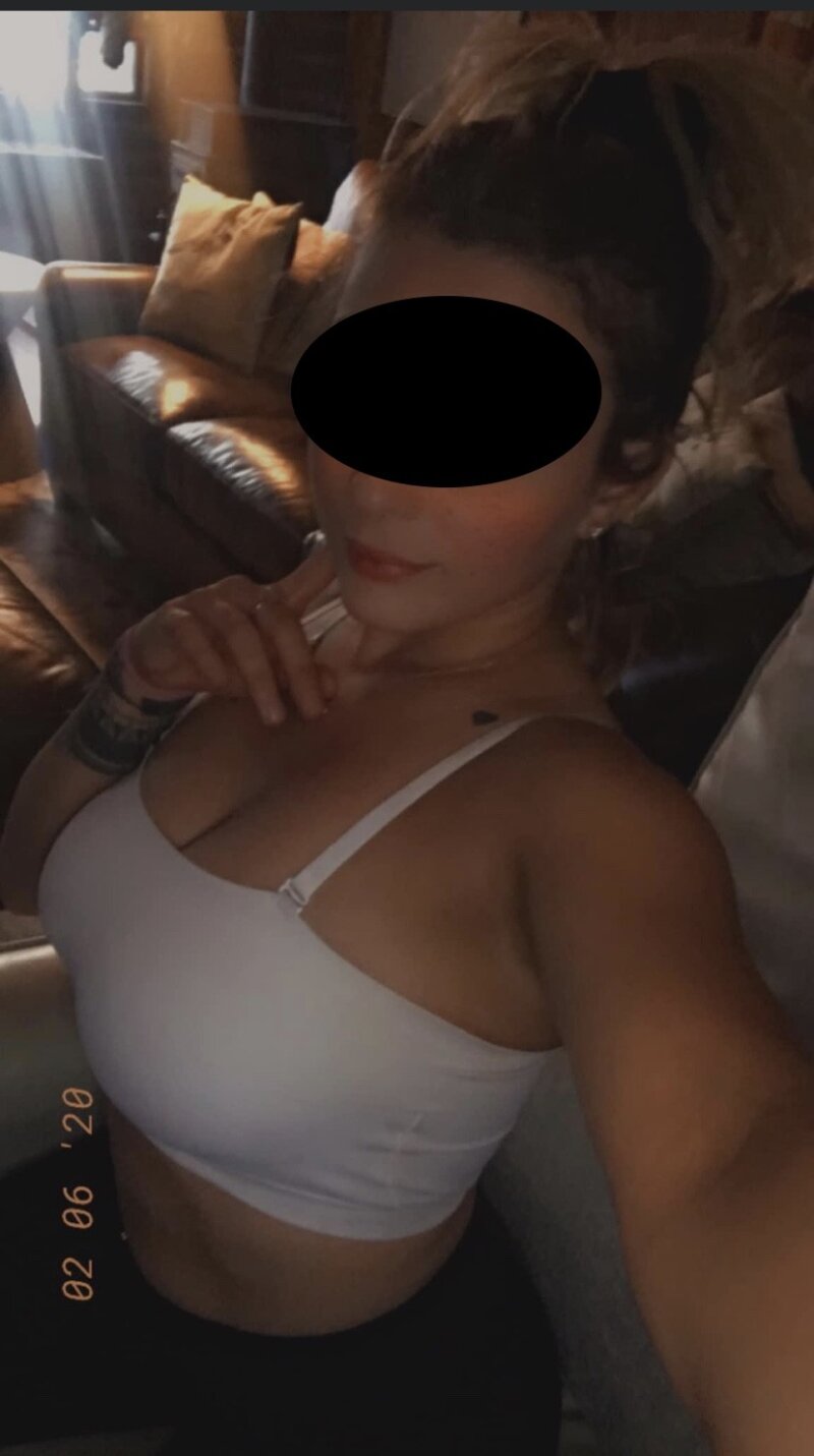 You ravaged this pussy so hard this night, good thing my boyfriend wasn’t home or he would have found out how big of a whore I am picture