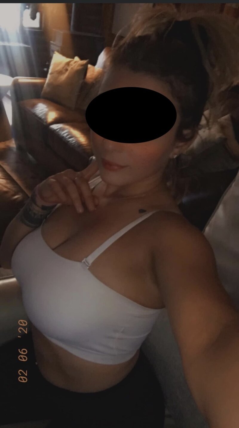 今天晚上，你这么努力地折断了这只猫，好消息我男朋友不在家里，否则他会发现我有多大 picture