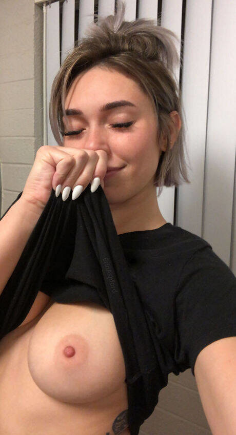 Seksi Sarışın Amatör Göğüsleri picture