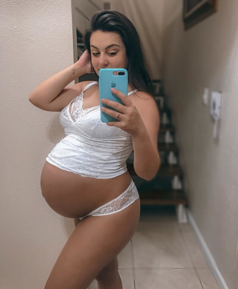Pregnant catalina picture