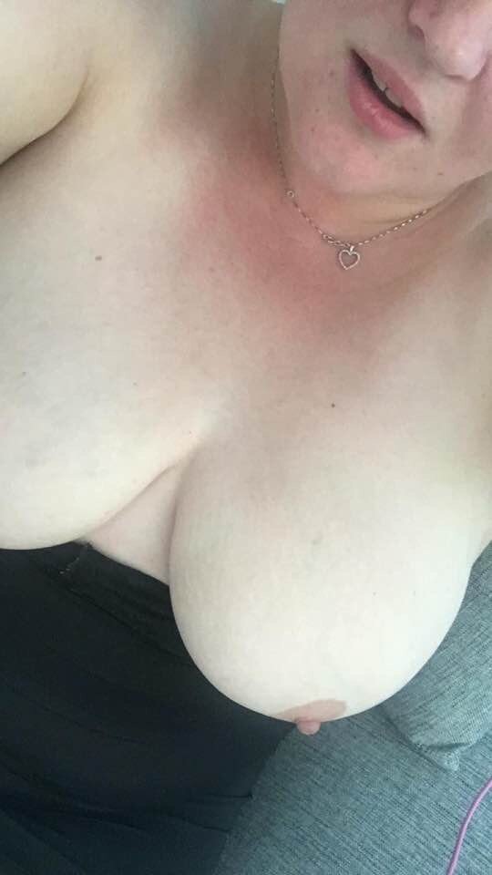 My wife want’s cum on her. picture