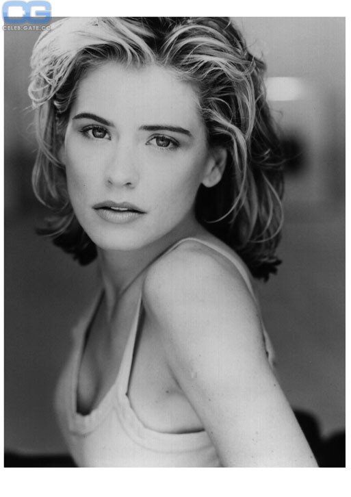 Kristy Swanson picture