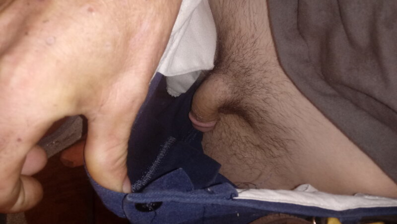 Horny guy wants pussy picture