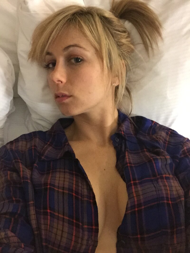 Iliza Shlesinger picture