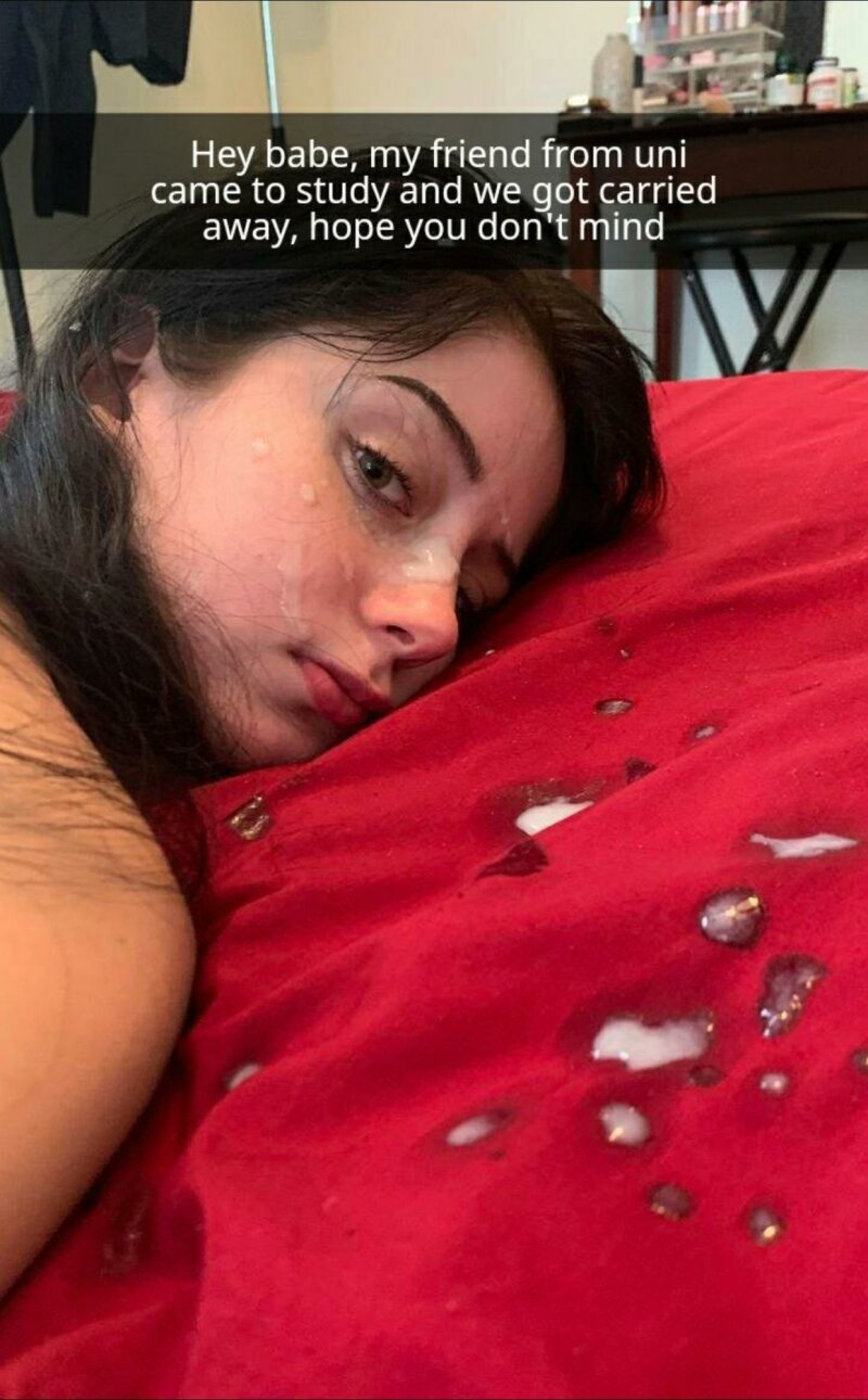 넌 여자 친구 야 대학에서 재미있게 지내고있어 picture