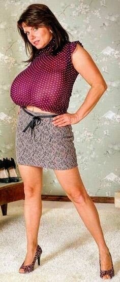 Sexy milf so amazing picture