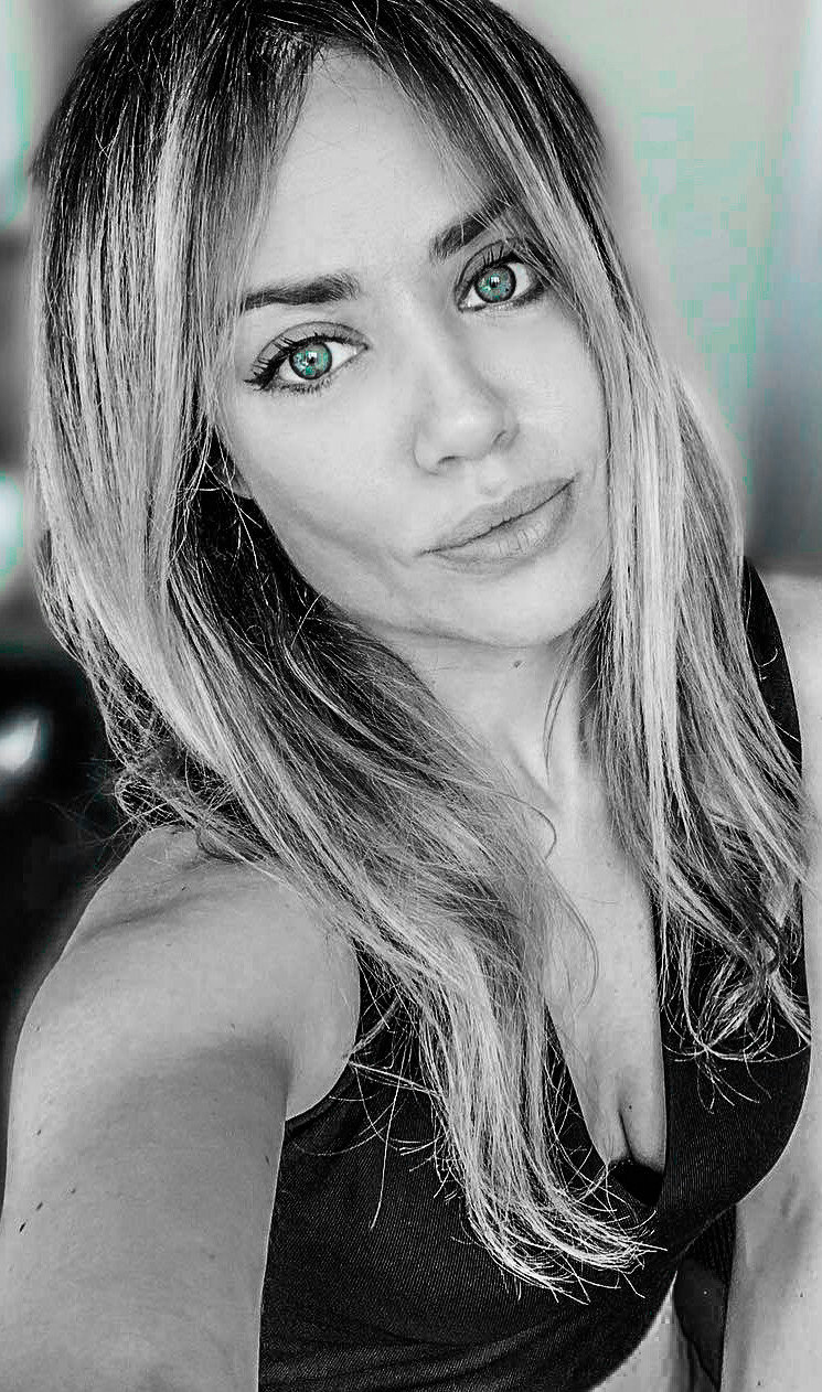 ティア修道院の緑色の目 picture