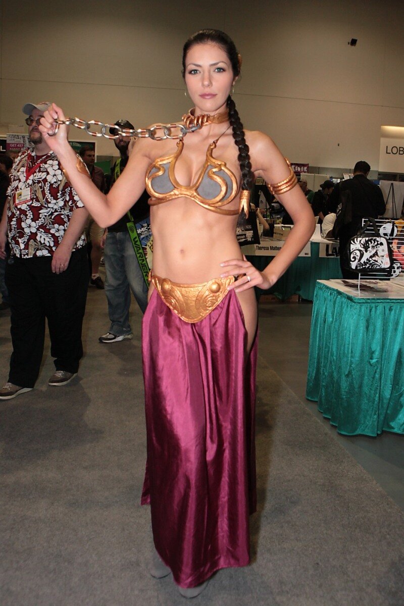 Adrianne Curry Princess Leia Cosplay picture