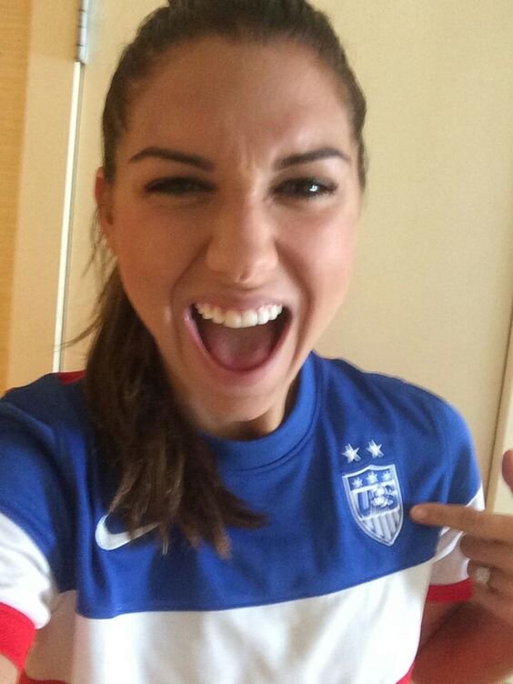 alex morgan picture