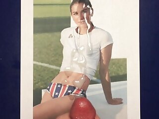 alex morgan picture