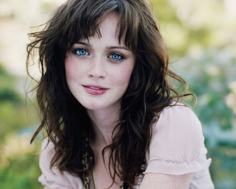 Alexis Bledel - Blue Eyes picture