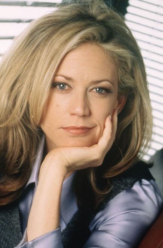 Ally Walker picture