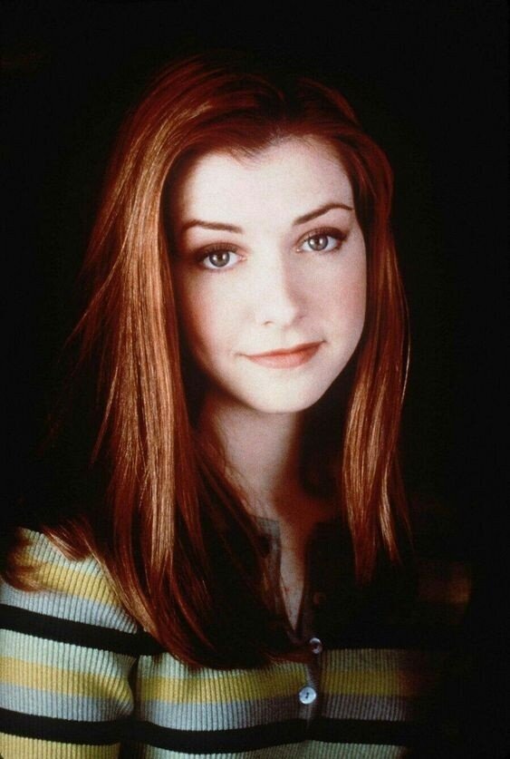 Alyson Hannigan picture