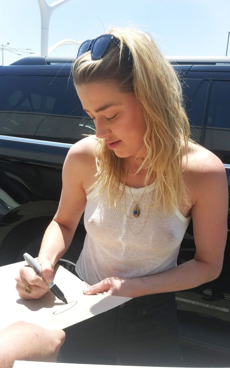 Amber Heard picture