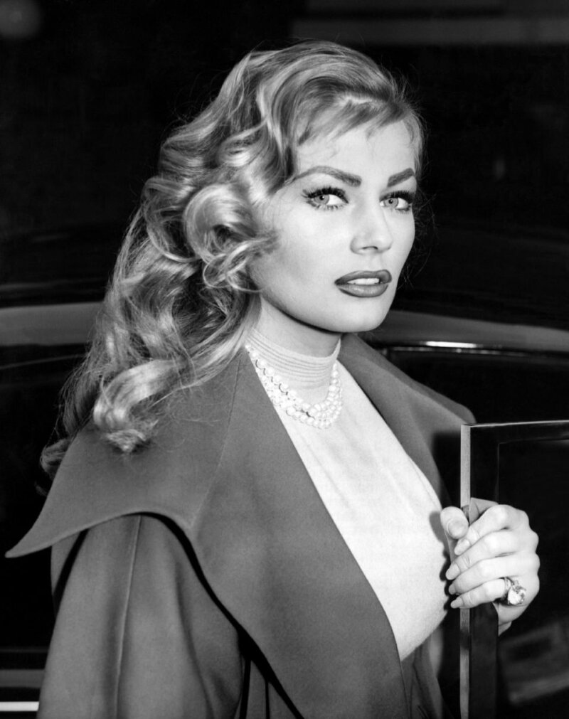 Anita Ekberg #14 picture