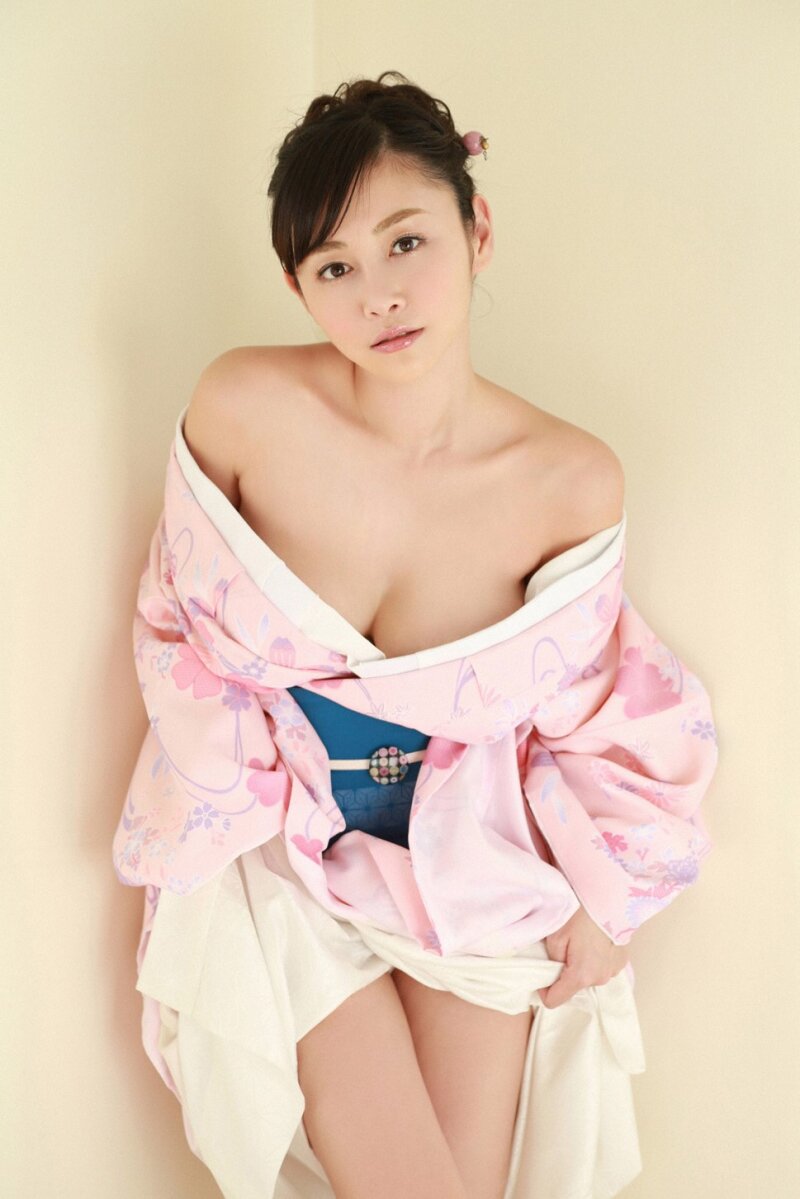 Anri Sugihara - floral robes by Anri-Sugihara picture
