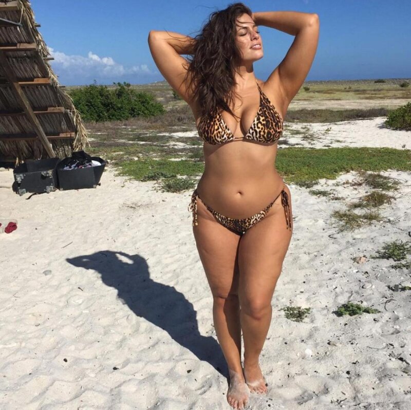 Ashley Graham at the beach picture