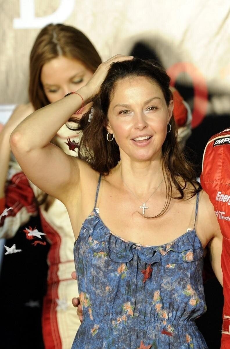 Ashley Judd picture