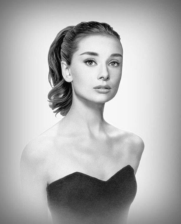 Audrey Hepburn picture