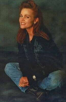 Belinda Carlisle picture