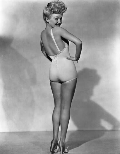 Classic Betty Grable world war 2 pinup picture