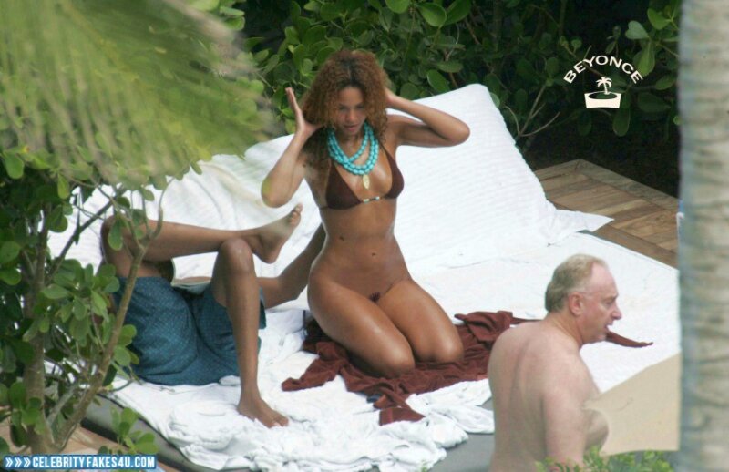 Beyonce Knowles No Panties Voyeur Nude picture