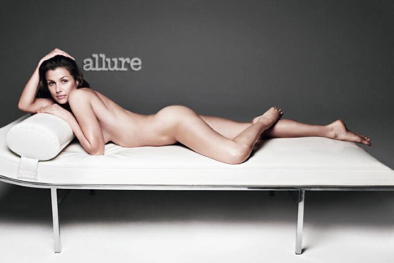 Bridget Moynahan - Allure picture