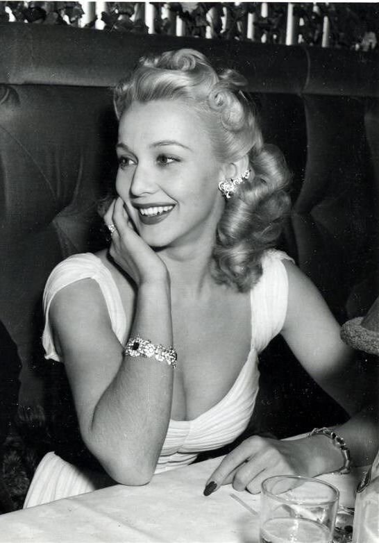 Carole Landis picture