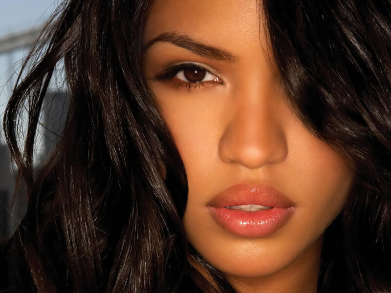 The Lush Lips of Cassie Ventura picture