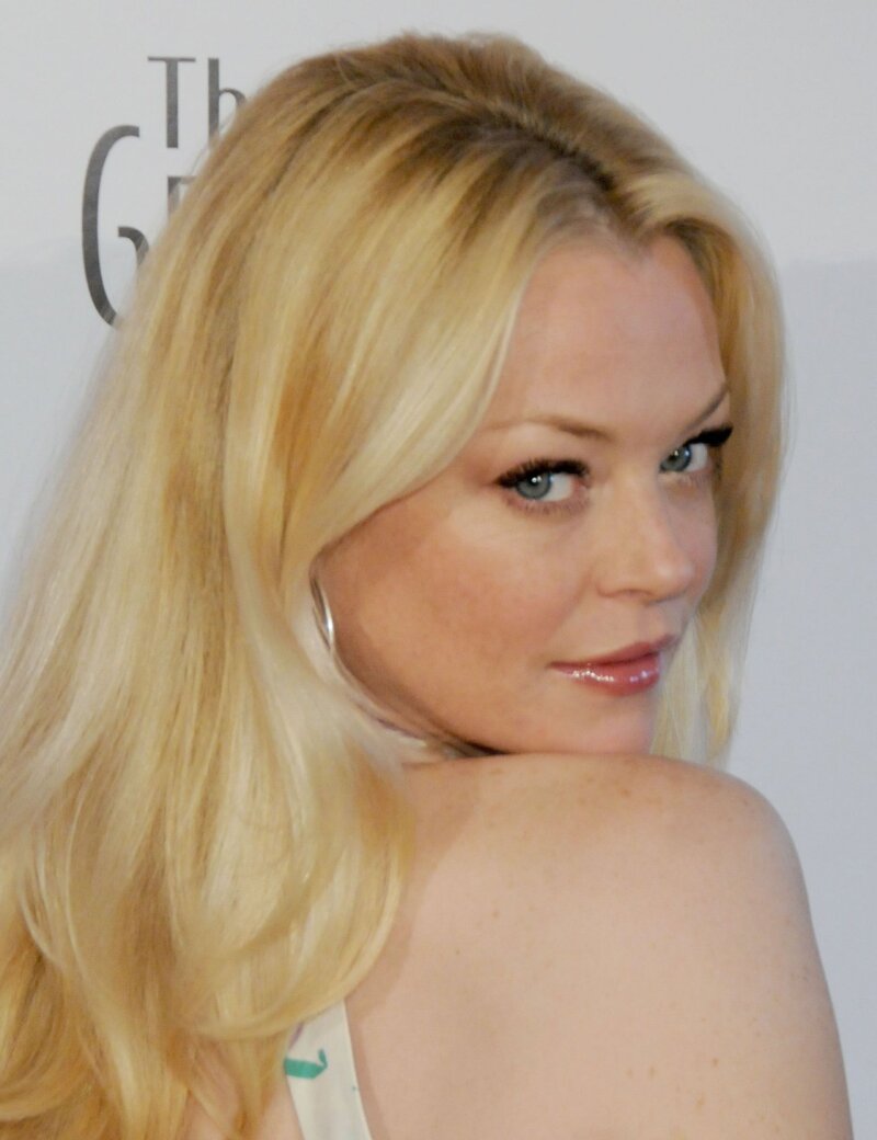 Charlotte Ross -1/68 -5'4''- 35-24-35''- 34C-Bra -125lbs -7.5-Shoe, Hot MILF Cunnilingus! -Yum! Yum! picture