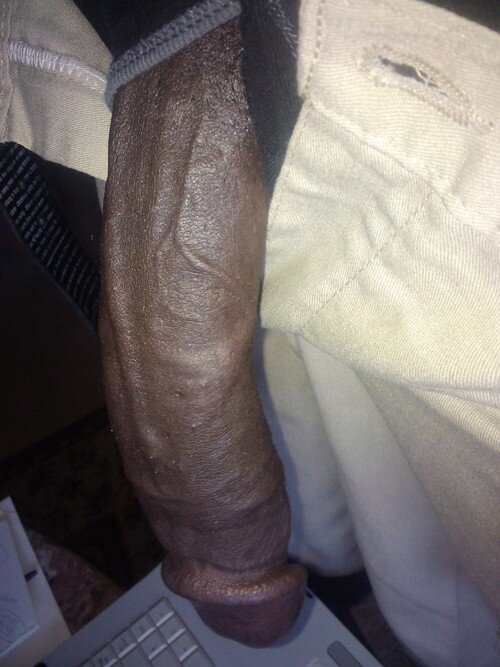 Awesome pic featuring sexy chocolate skinned picture