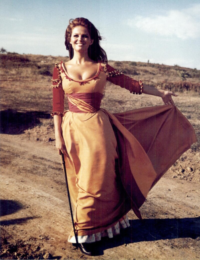 Claudia Cardinale picture