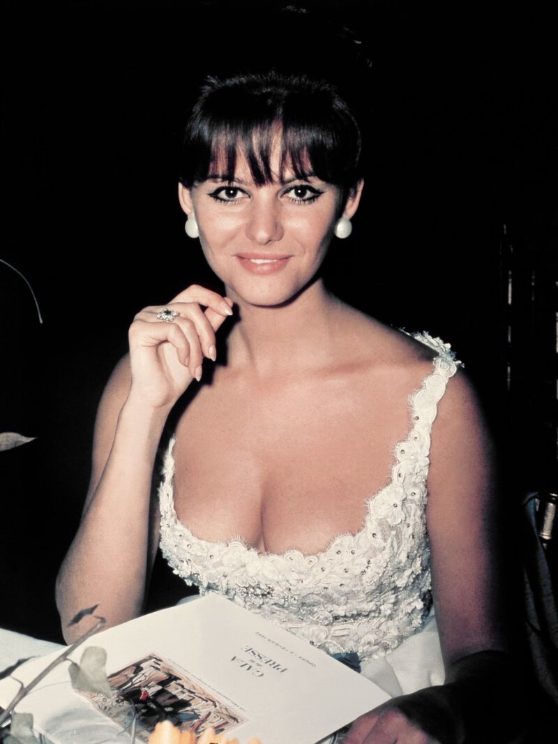 Claudia Cardinale picture