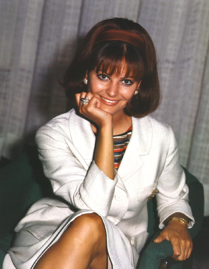 Claudia Cardinale picture