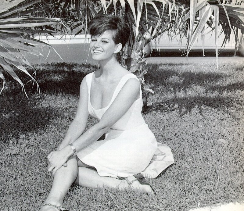 Claudia Cardinale picture