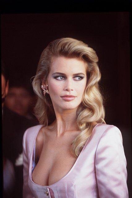 Claudia Schiffer #6 picture