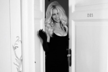 Claudia Schiffer picture