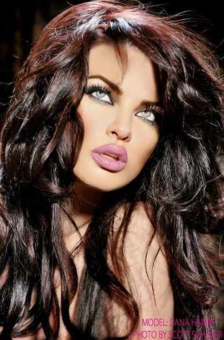 Dana Hamm - Big Hair, Exotic Green Eyes, Luscious Lips picture