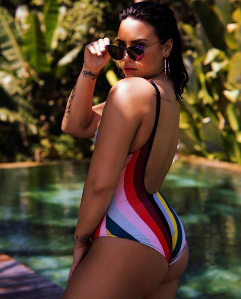 Demi Lovato picture