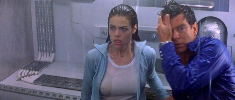 Denise Richards Hard Nipples in ‘The World Is Not Enough’ picture