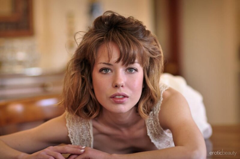 Emily-Windsor picture