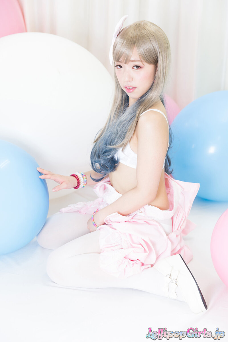 Ena Nishino 西乃絵奈 Lollipop picture