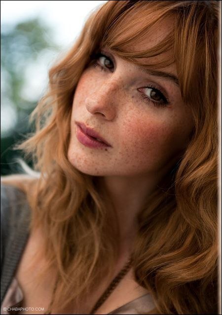 Eva Vica Kerekes -3/81 - Czech Republic Super Star, See Her On "Shameless"- Love To Eat Her, Yum! Yum! picture