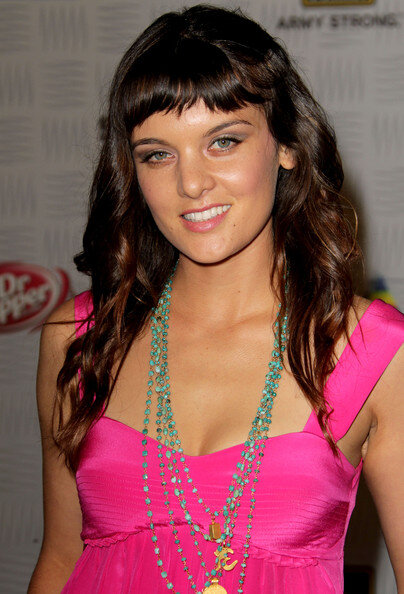 Frankie Shaw -11/86 -5'7''- Writer/Actress - Boston Babe.....Pretty....Yum! picture