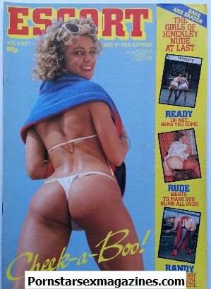 teen page 3 gail Harris showing her butt picture