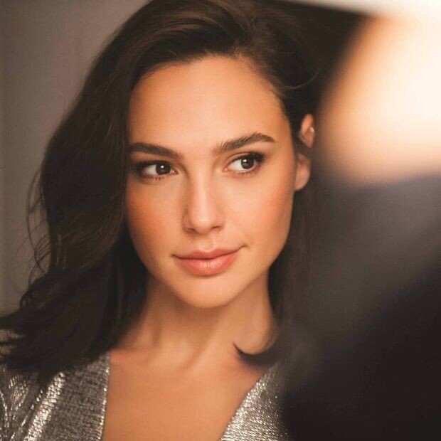 Beautiful Gal Gadot picture